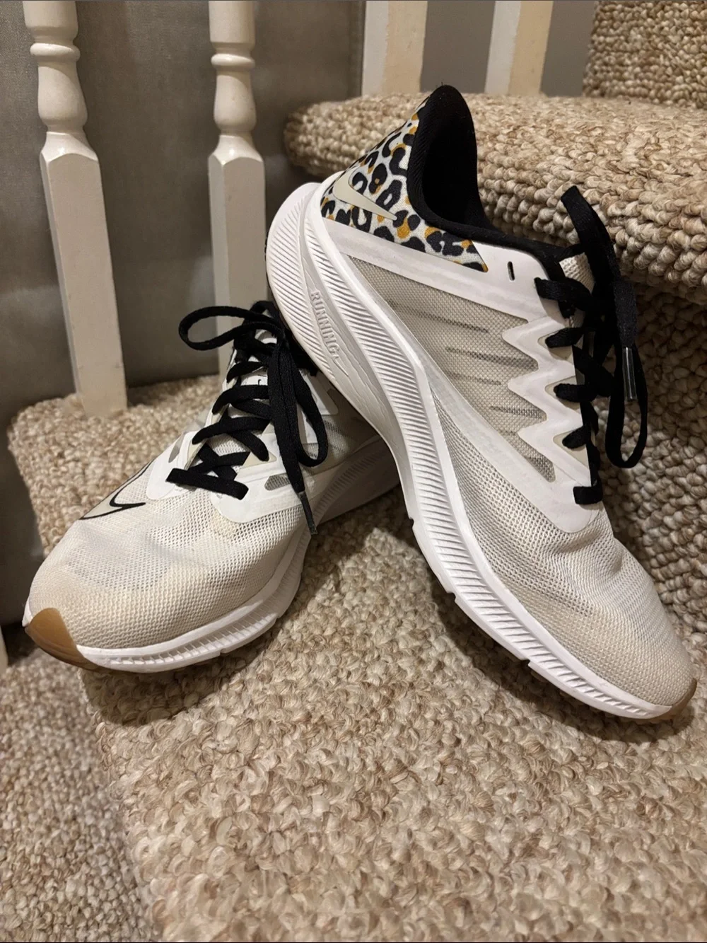 Nike White and Black Running Shoes with Gum Accents
